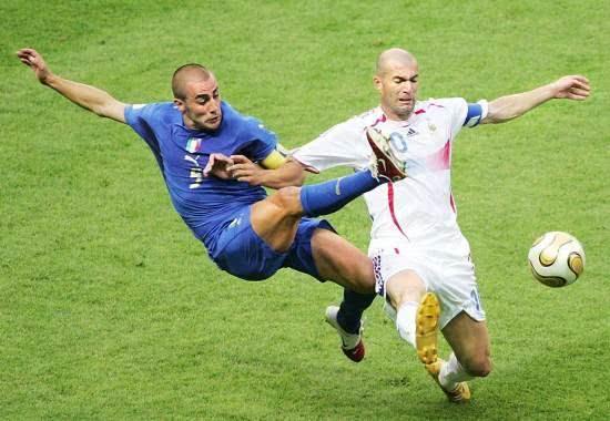 而中国球员 而中国球员