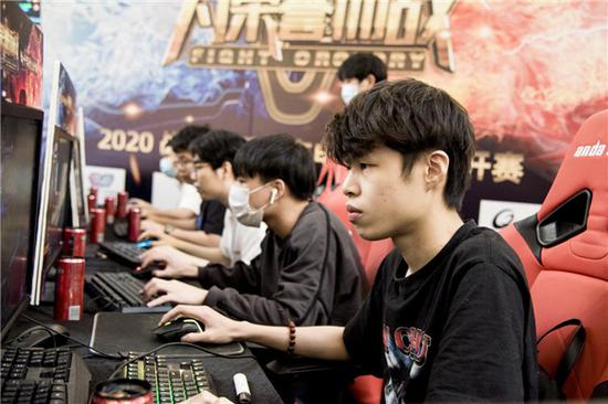 育盛会的魅 育盛会的魅